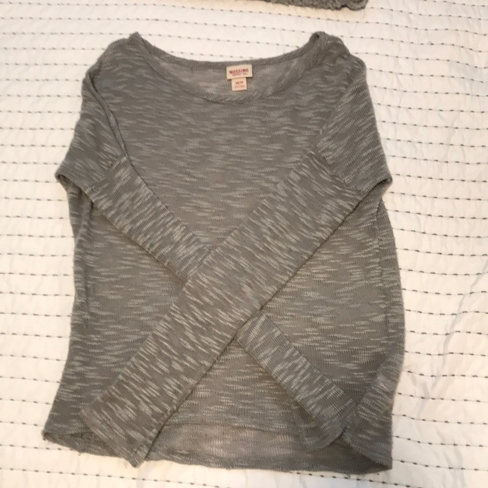 Thin grey long sleeve